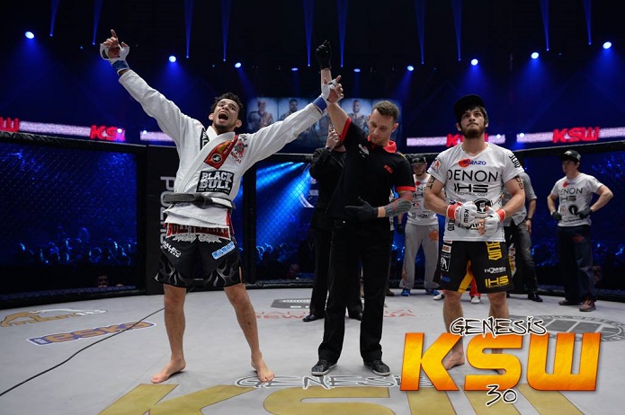 Kléber Koike vibra com vitória na Polônia e ganha bônus por finalização/Divulgação