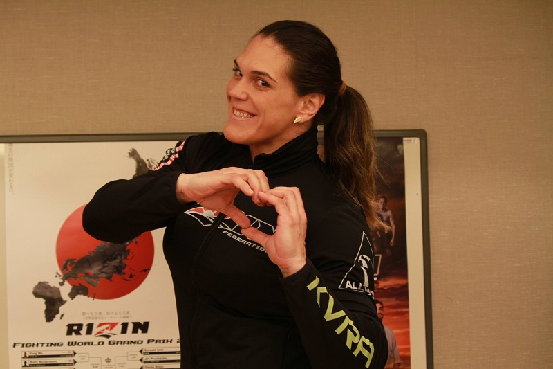 Gabi Garcia retorna ao Japão em abril - Bruno Massami